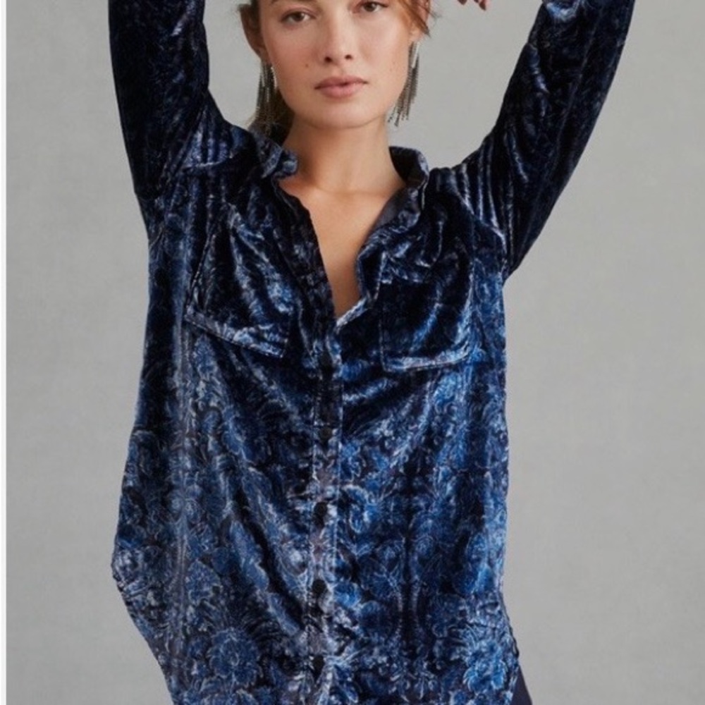 Pilcro Anthropologie Mara Relaxed Velour Button Down Shirt Size 10